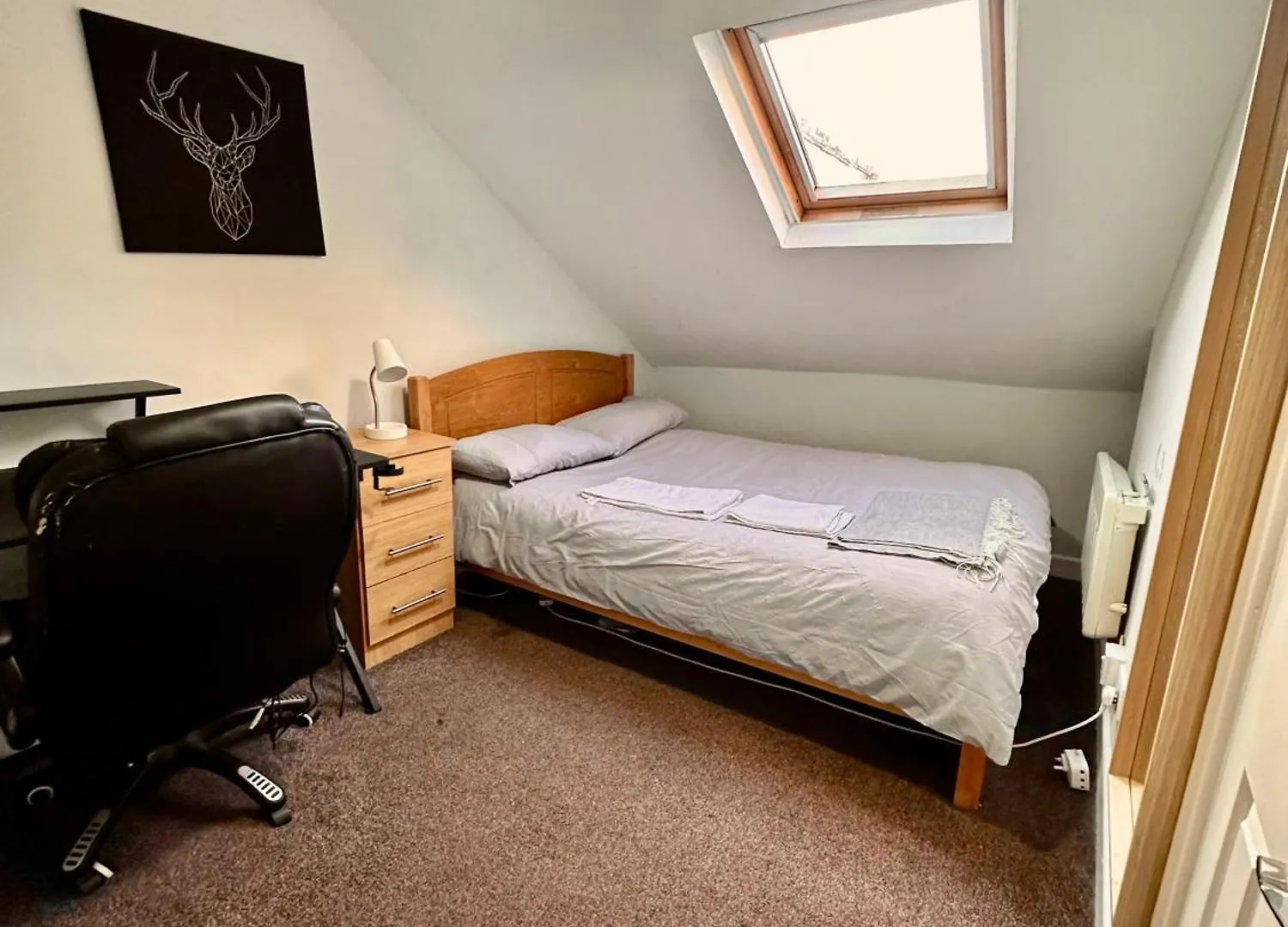 Homestay Spacious Room In Dublin